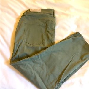 NWT Chico’s women’s size 10 ankle crop pants